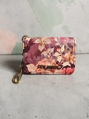 Steve Madden Floral Card Holder Keychain Wallet | NWOT